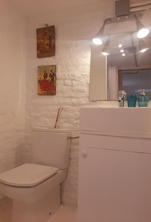 Downtown Loft In A 16Th Century Convent Apartment Seville Exterior photo